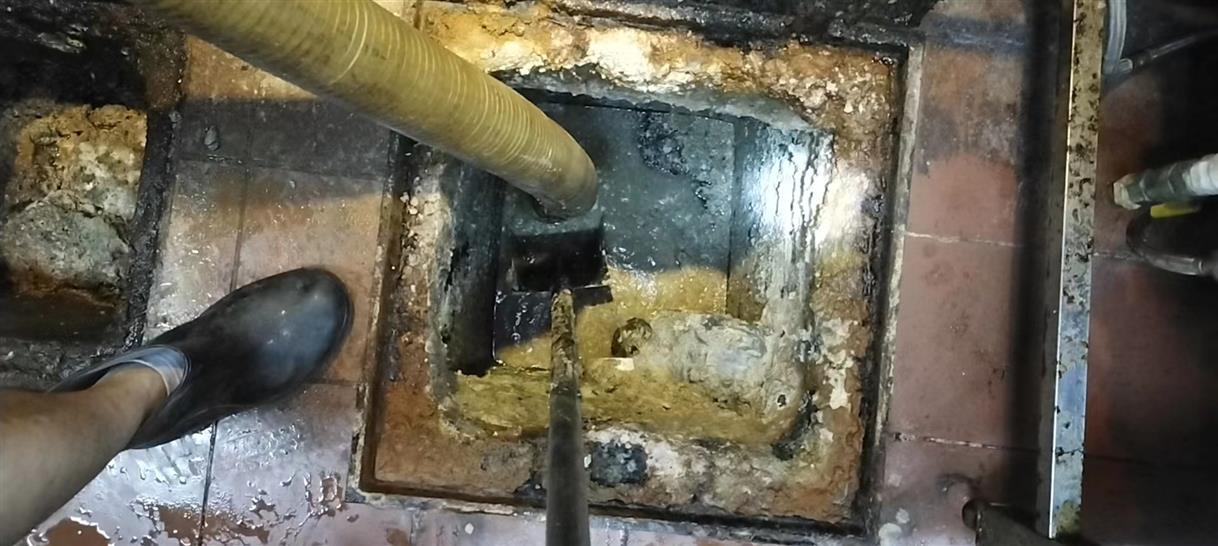 东莞生态园化油池清理-污水池清掏